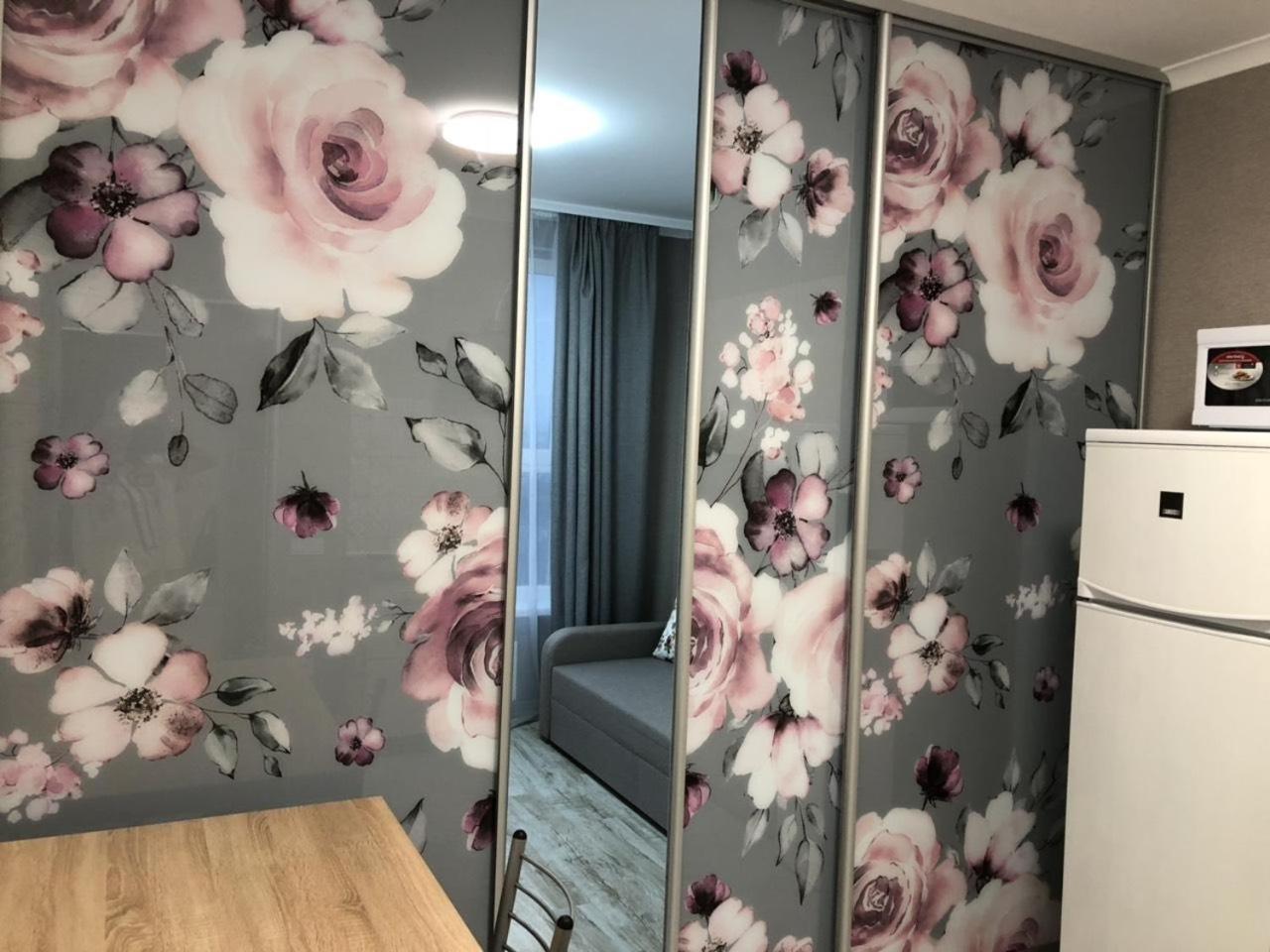 Квартира Парковые Озера Apartment Kiev Exterior photo