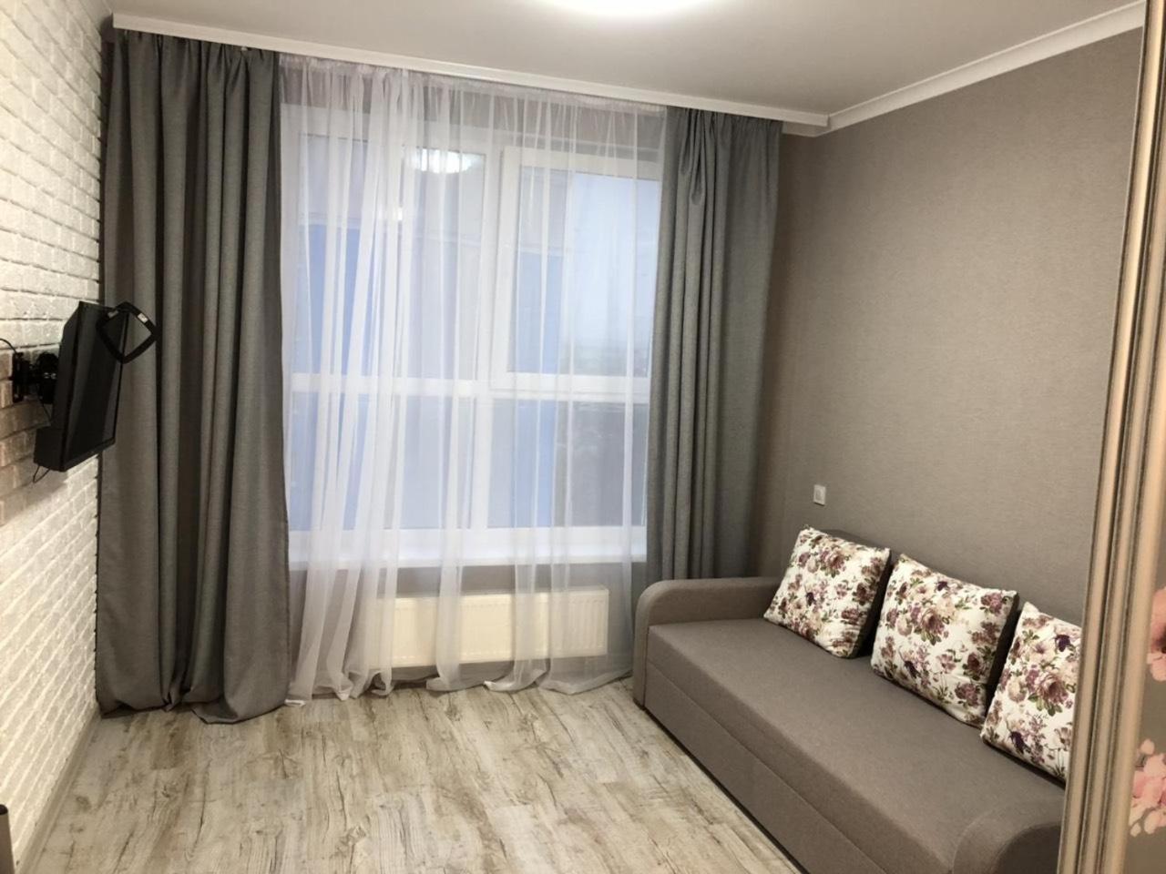 Квартира Парковые Озера Apartment Kiev Exterior photo